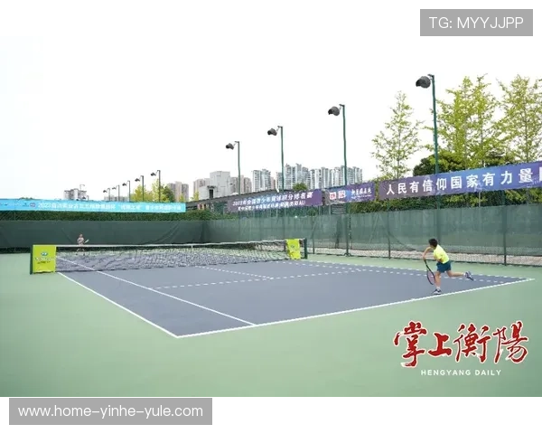 网球赛季激烈对决精彩回顾明星选手最新动态分析